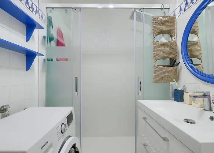 Patio Andaluz A 100 Metros De La Playa فوينخيرولا