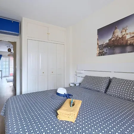 Patio Andaluz A 100 Metros De La Playa Апартаменты